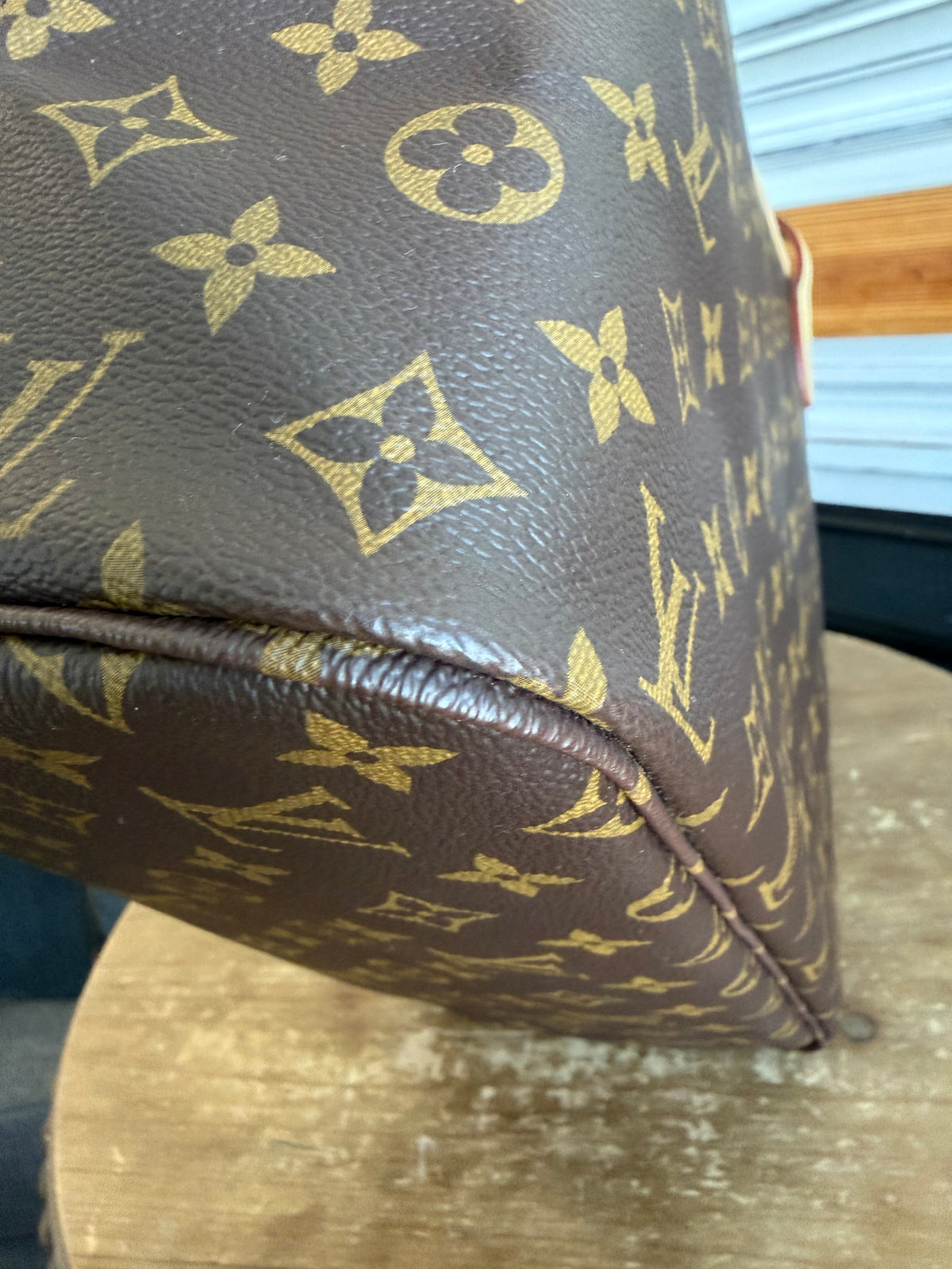 Neverfull MM with Pouch