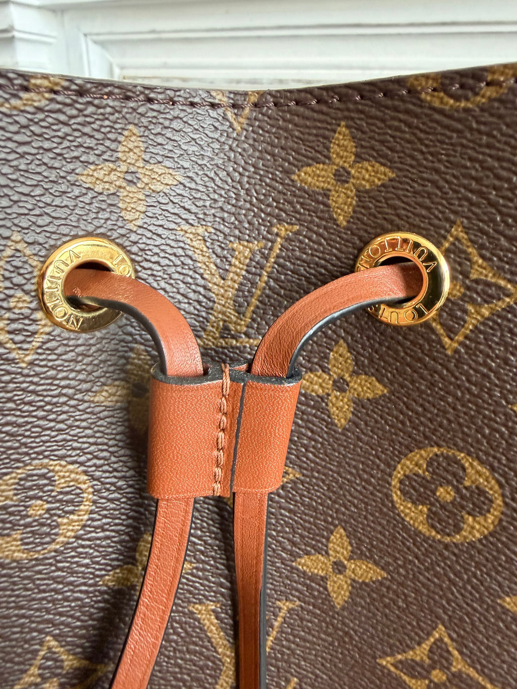 NéoNoé MM in Monogram and Cognac