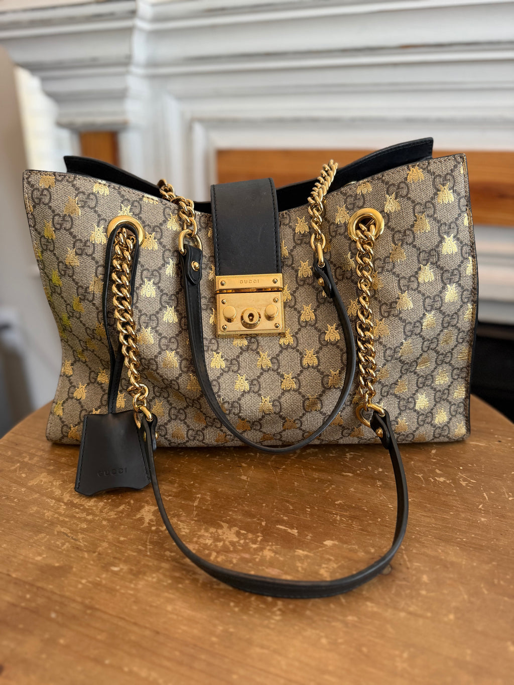 GG Supreme Bee Padlock Tote - Medium