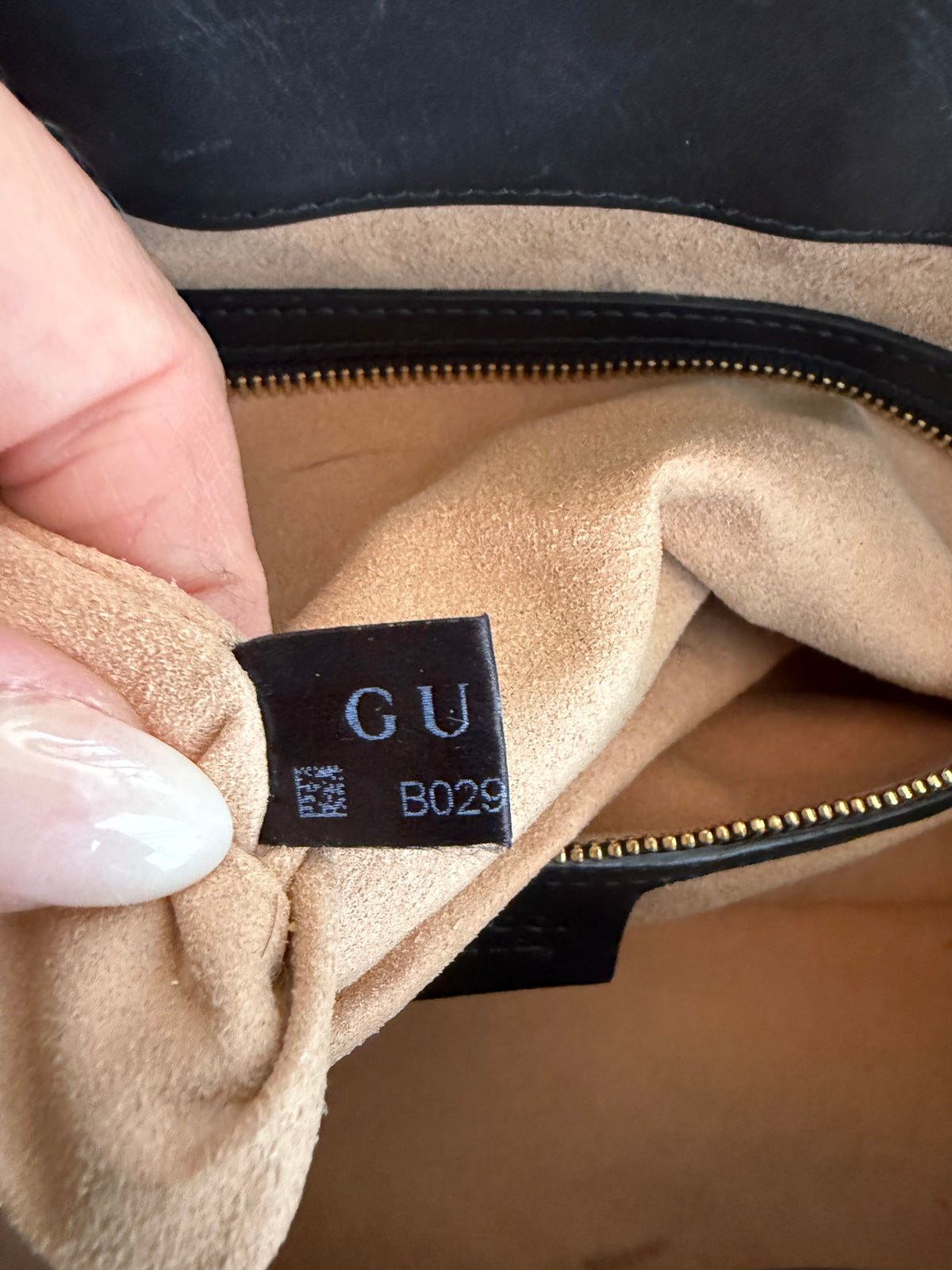GG Supreme Bee Padlock Tote - Medium