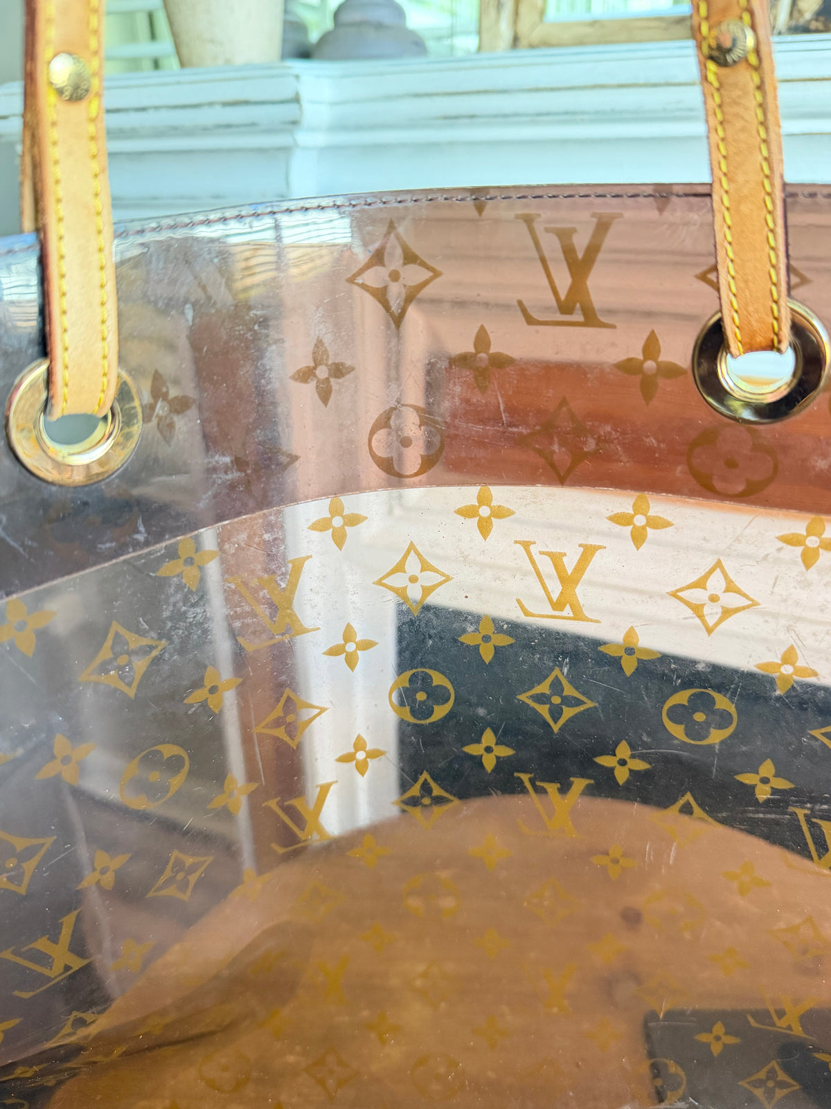 Ambre Sac Cabas Monogram Vinyl GM