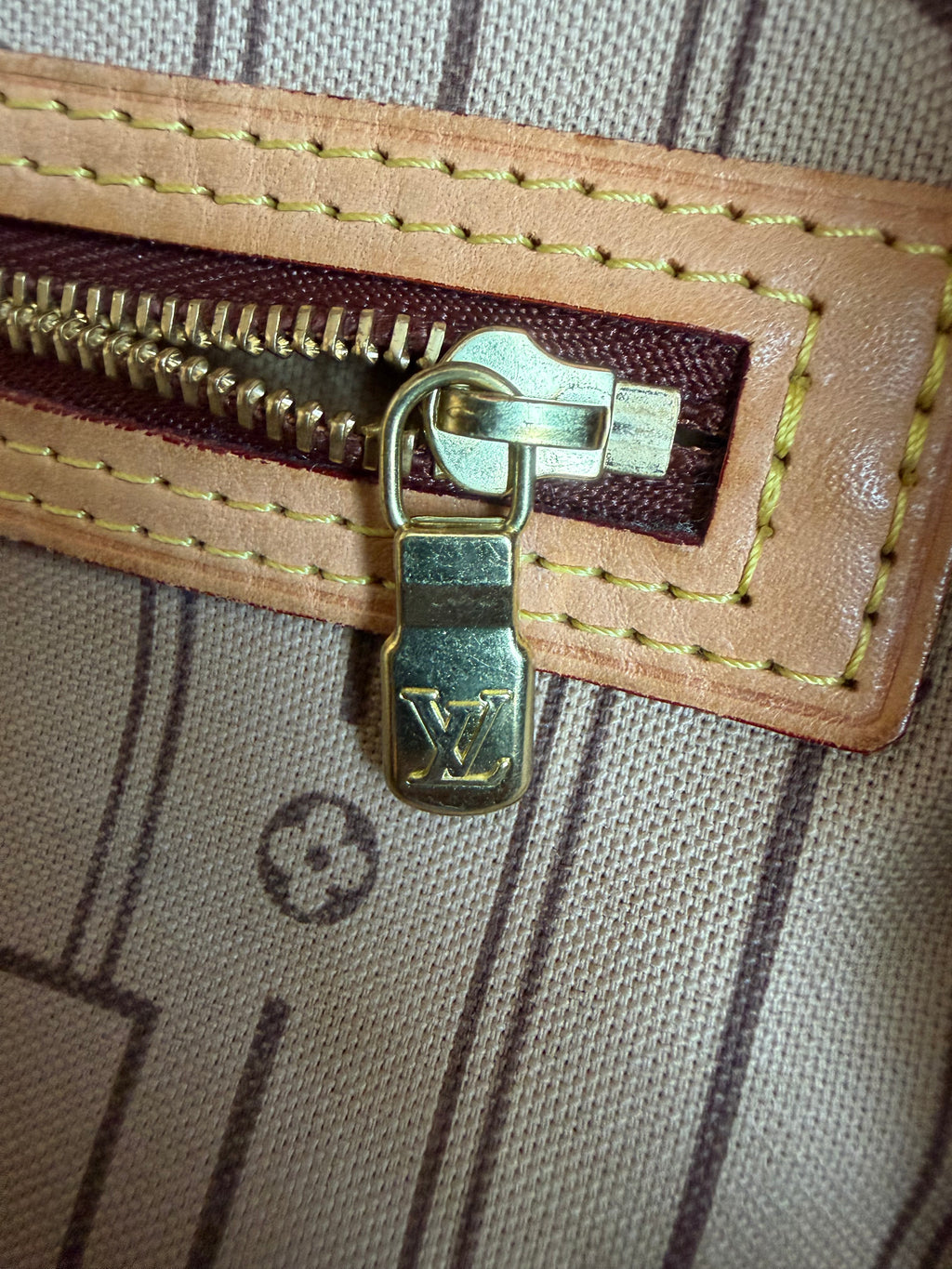 Neverfull MM in Monogram
