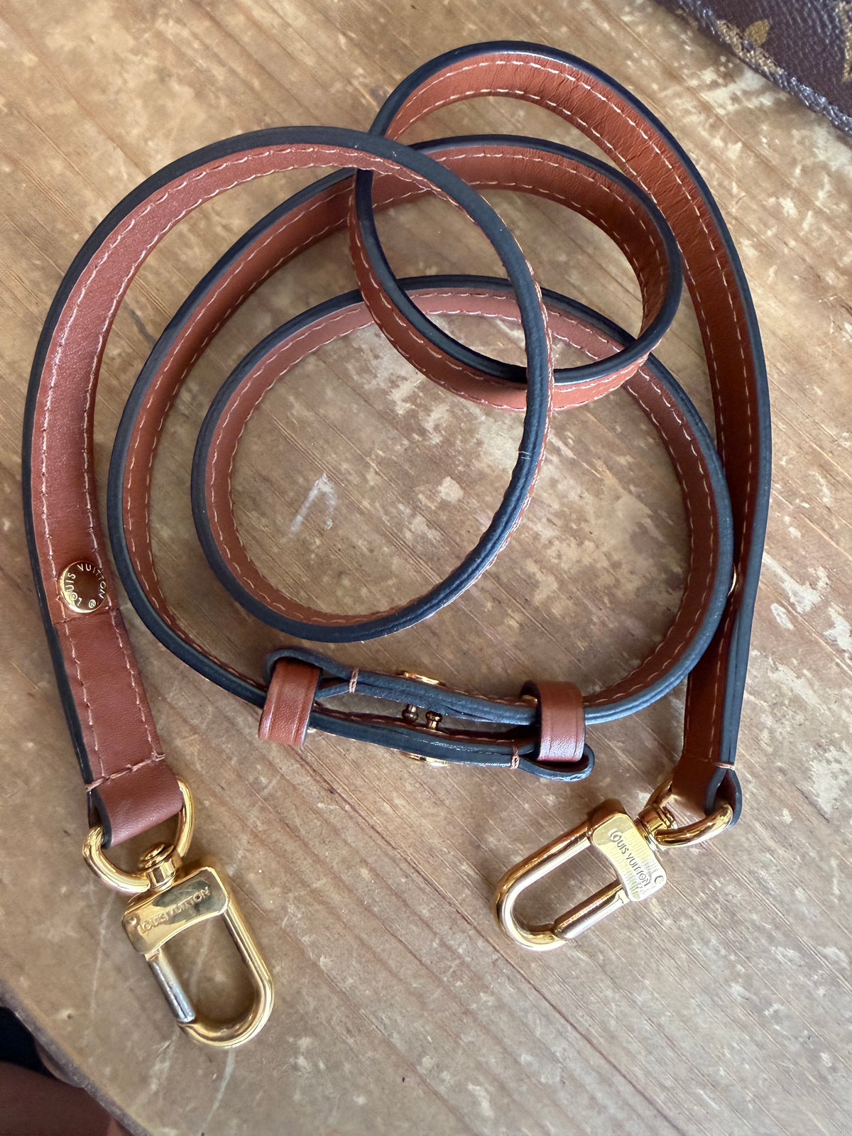 NéoNoé MM in Monogram and Cognac