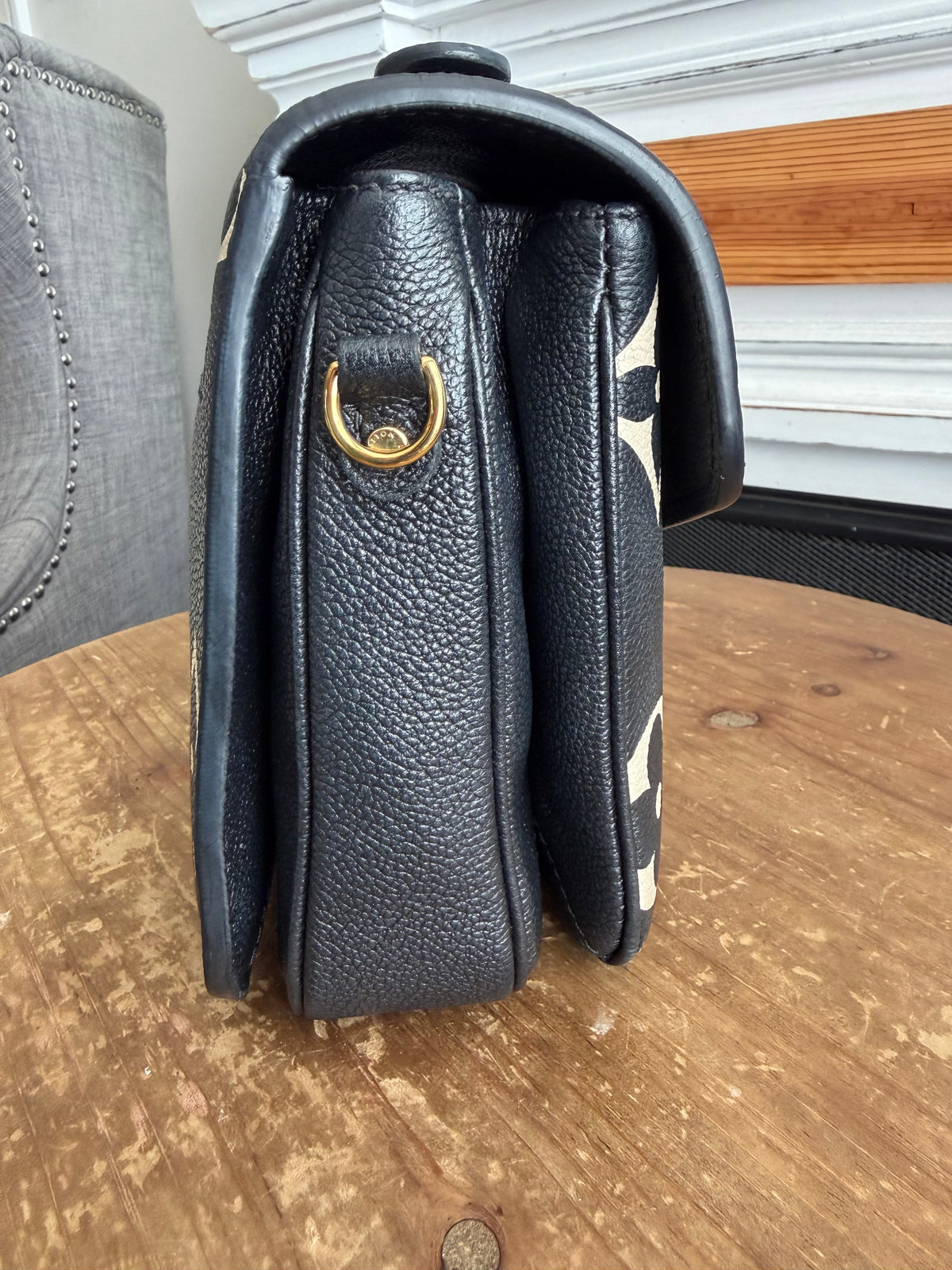 Pochette Métis Empreinte Giant Bicolor Monogram Black and Crème