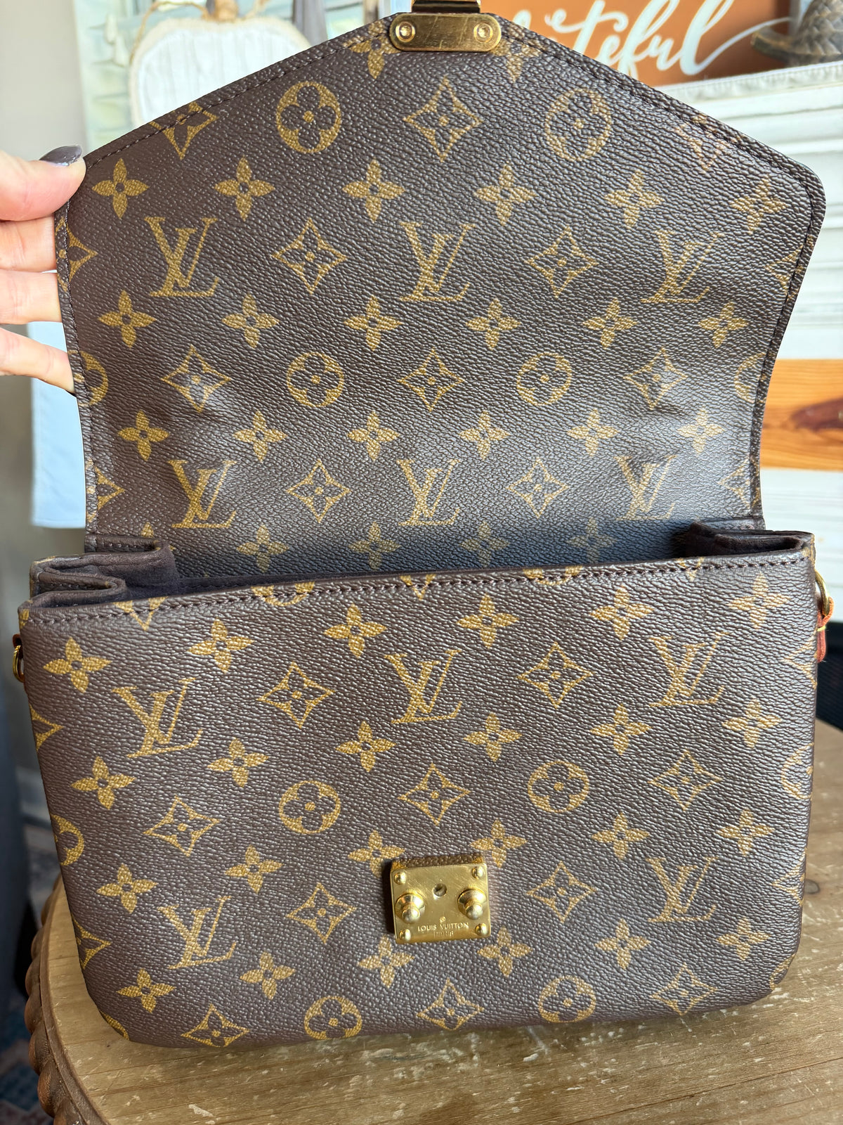 Pochette Métis in Monogram