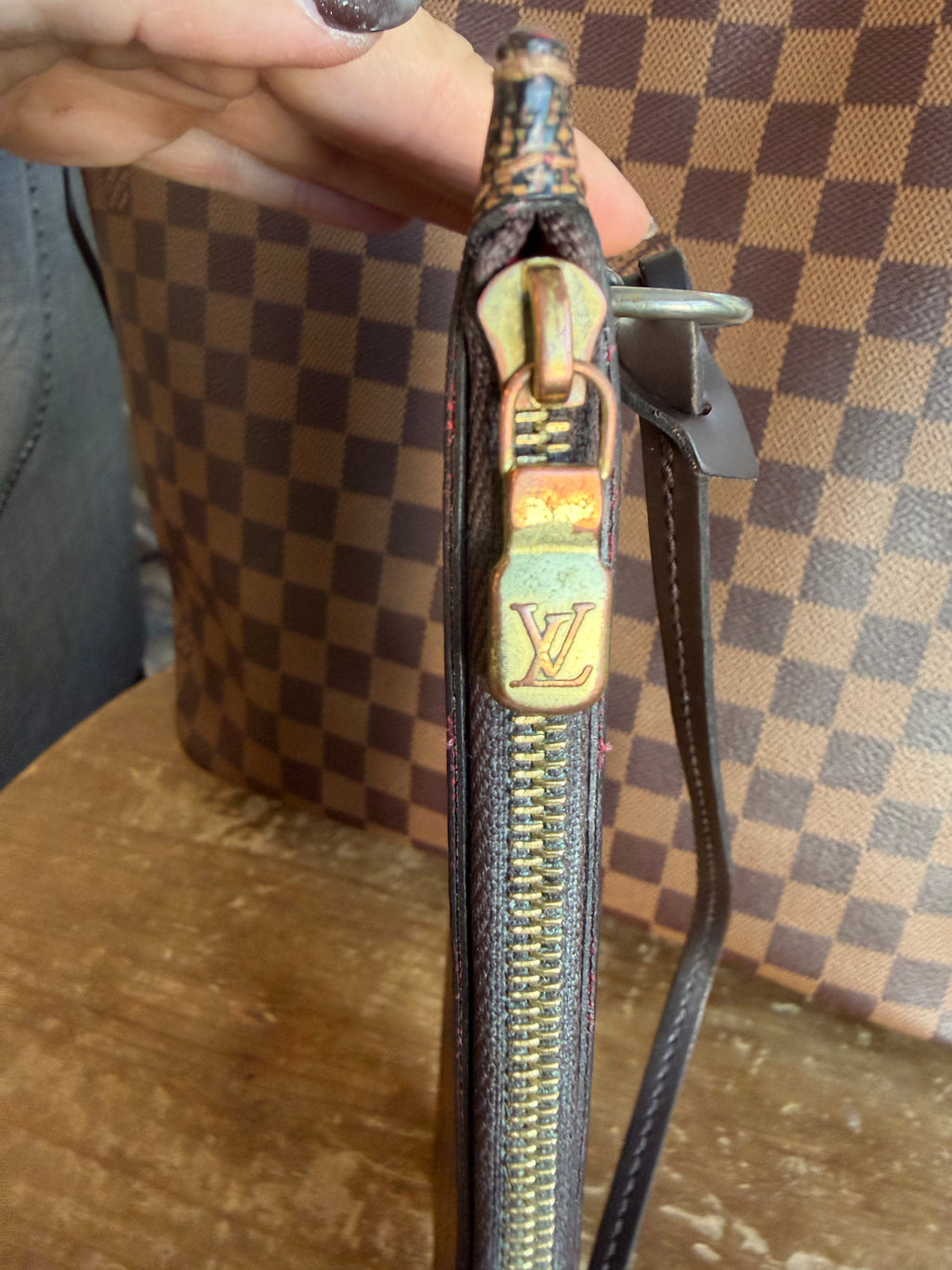 Neverfull MM with pouch in Damier Ebene