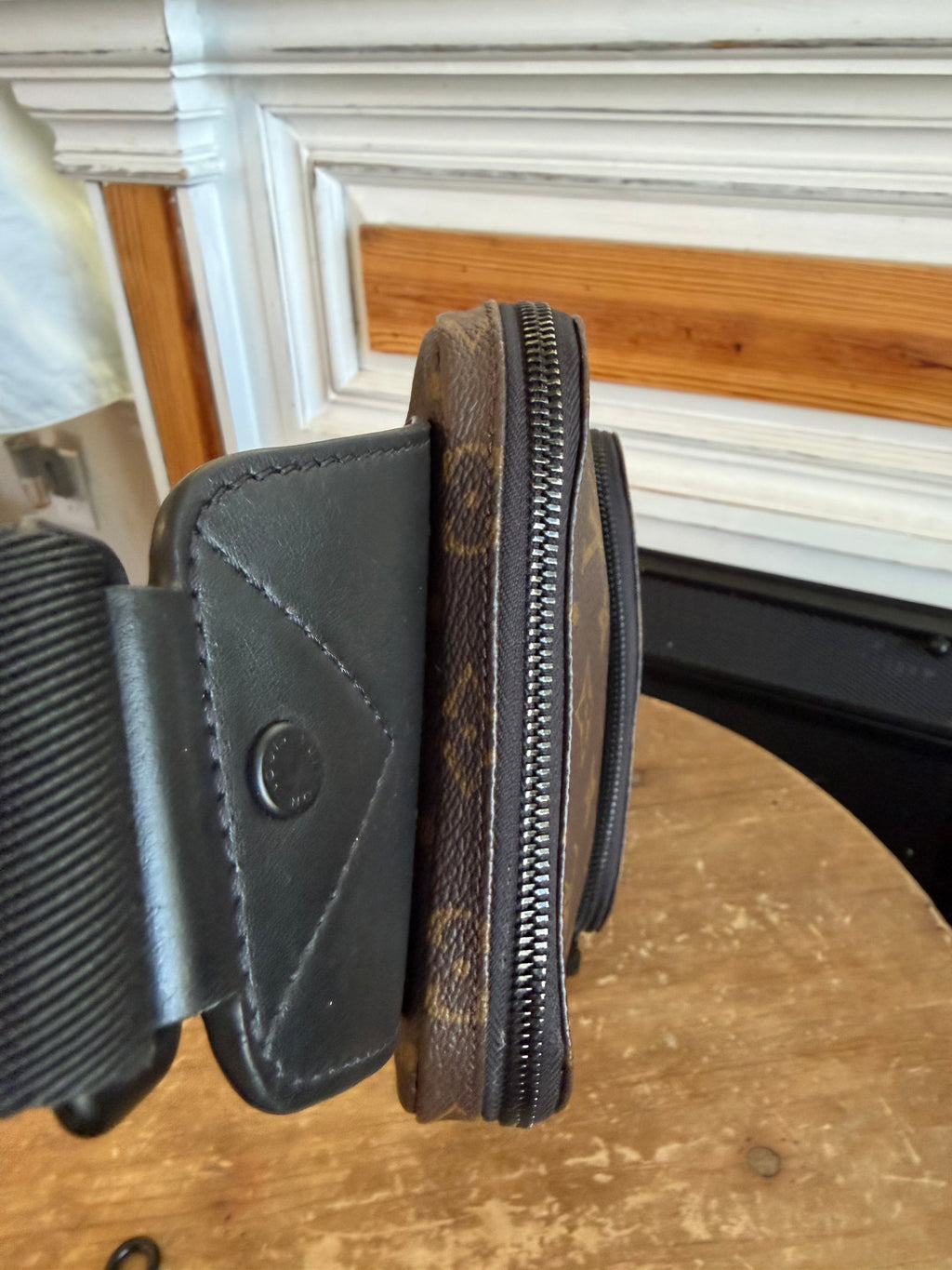 Avenue Sling NM in Monogram Macassar