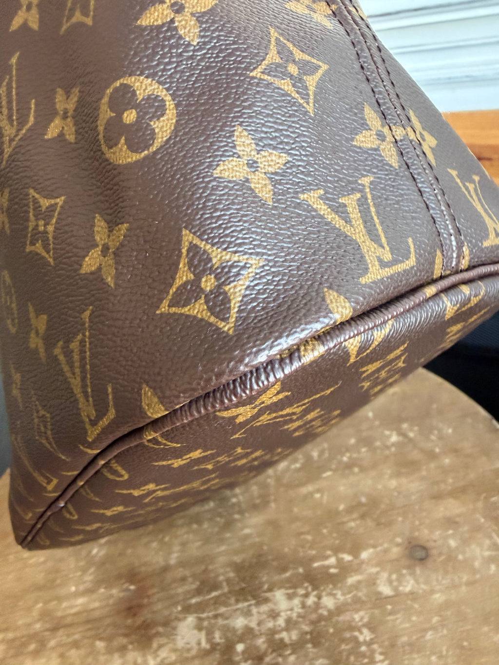 Neverfull MM with Pouch