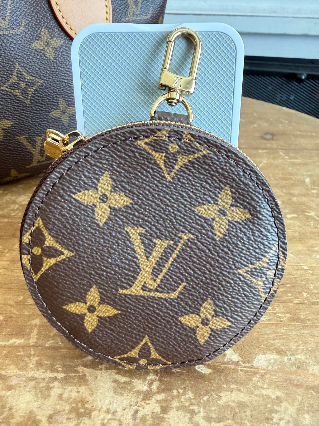 Neverfull BB in Monogram with Bandouliere