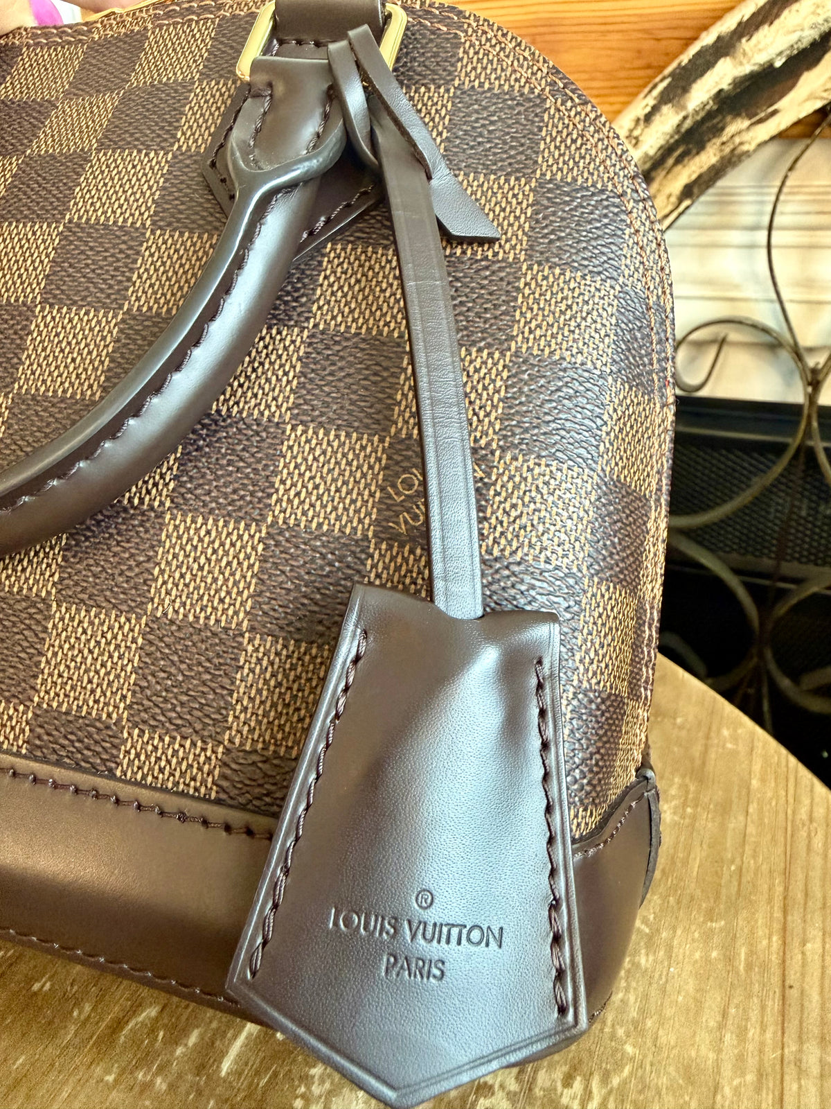 Alma BB in Damier Ebene