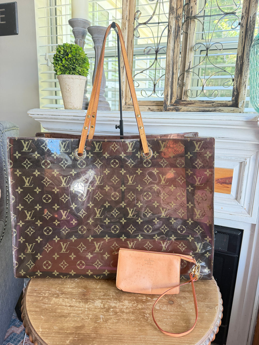 Ambre Sac Cabas Monogram Vinyl GM