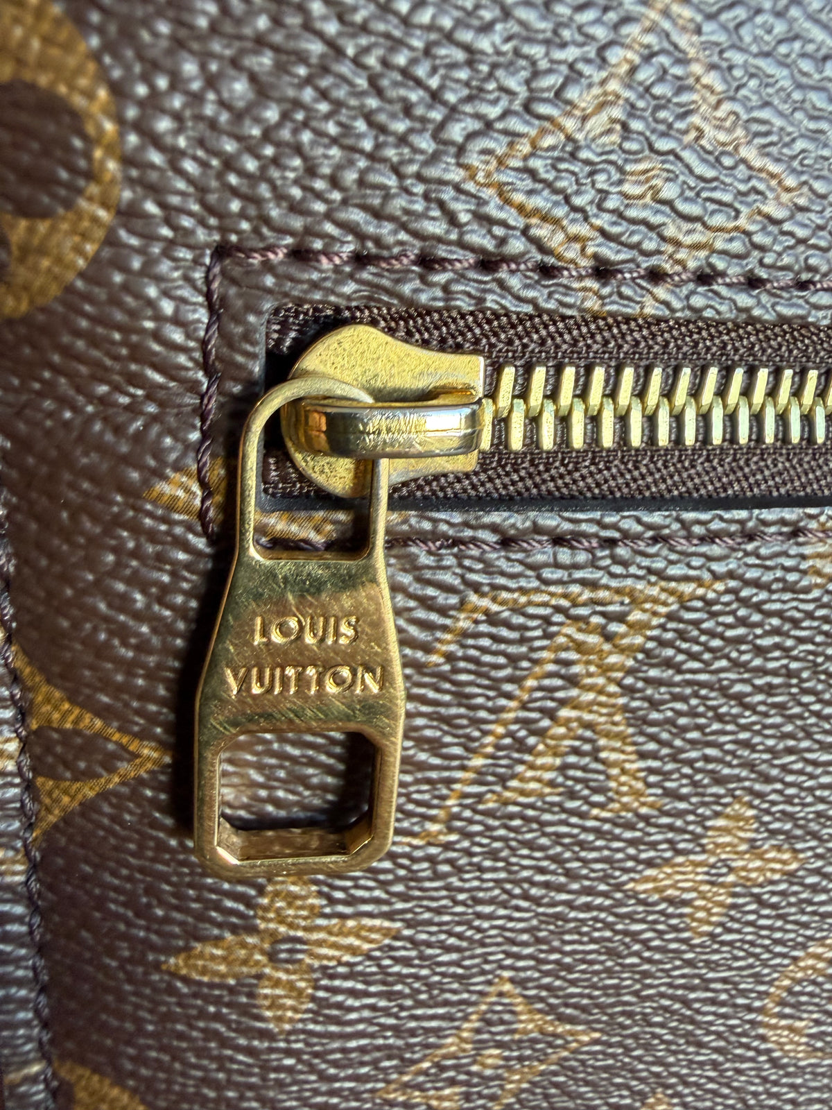 Pochette Métis in Monogram