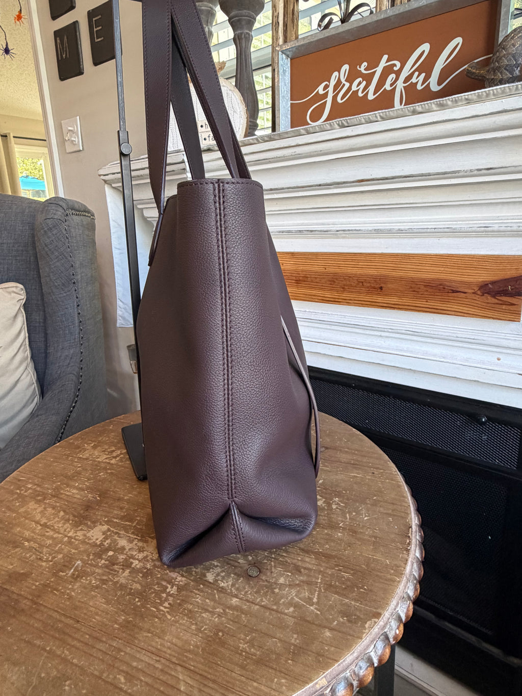 Low Key Cabas MM in Brown