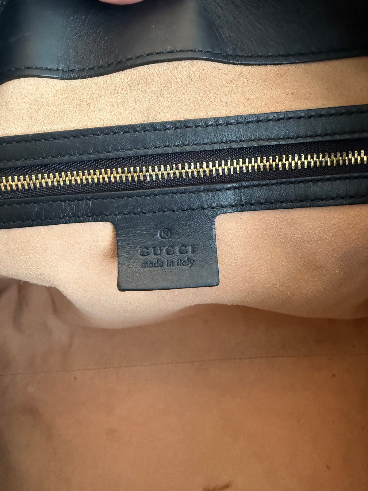 GG Supreme Bee Padlock Tote - Medium