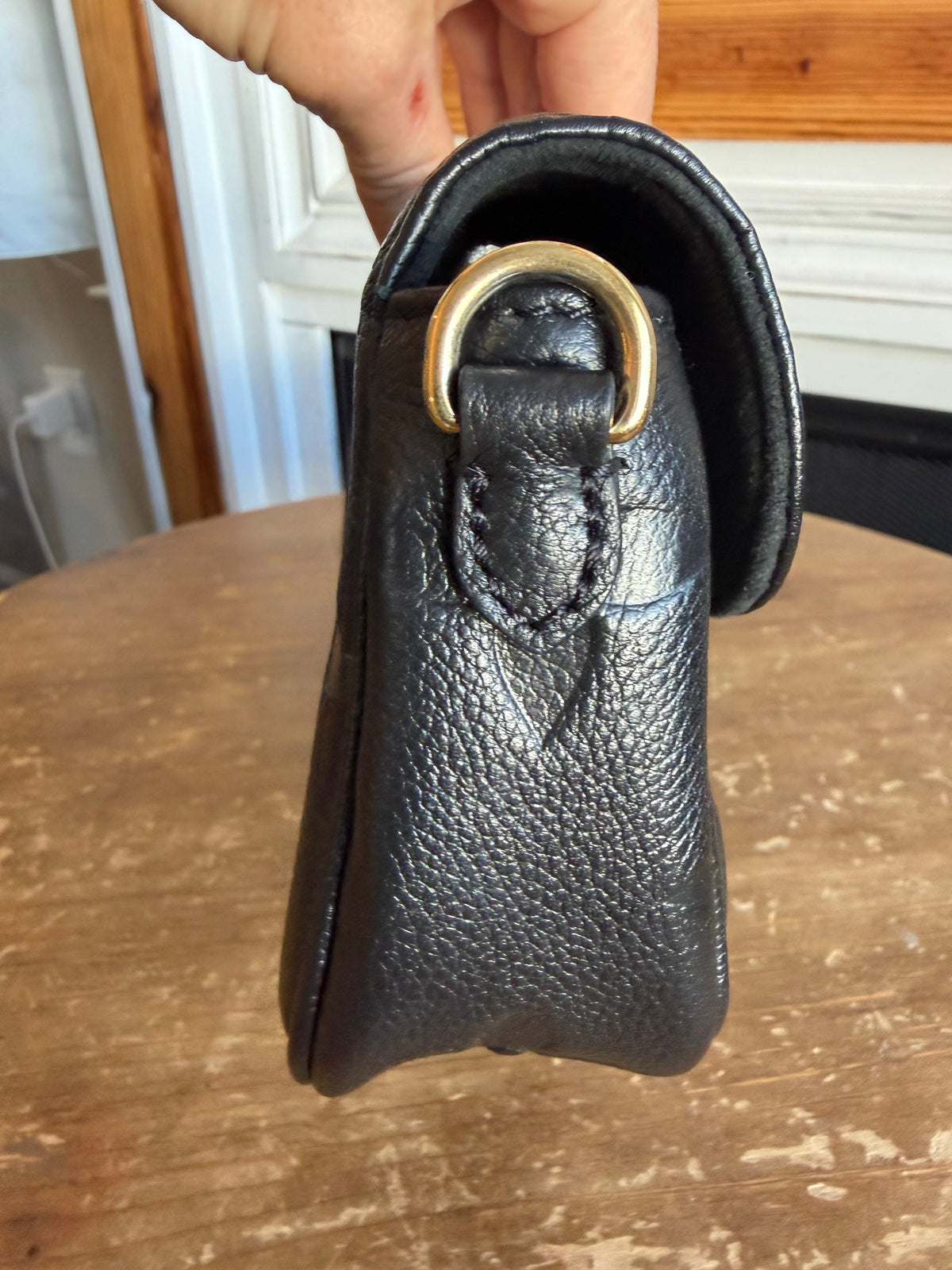 Wallet on Chain Ivy Empreinte in Black