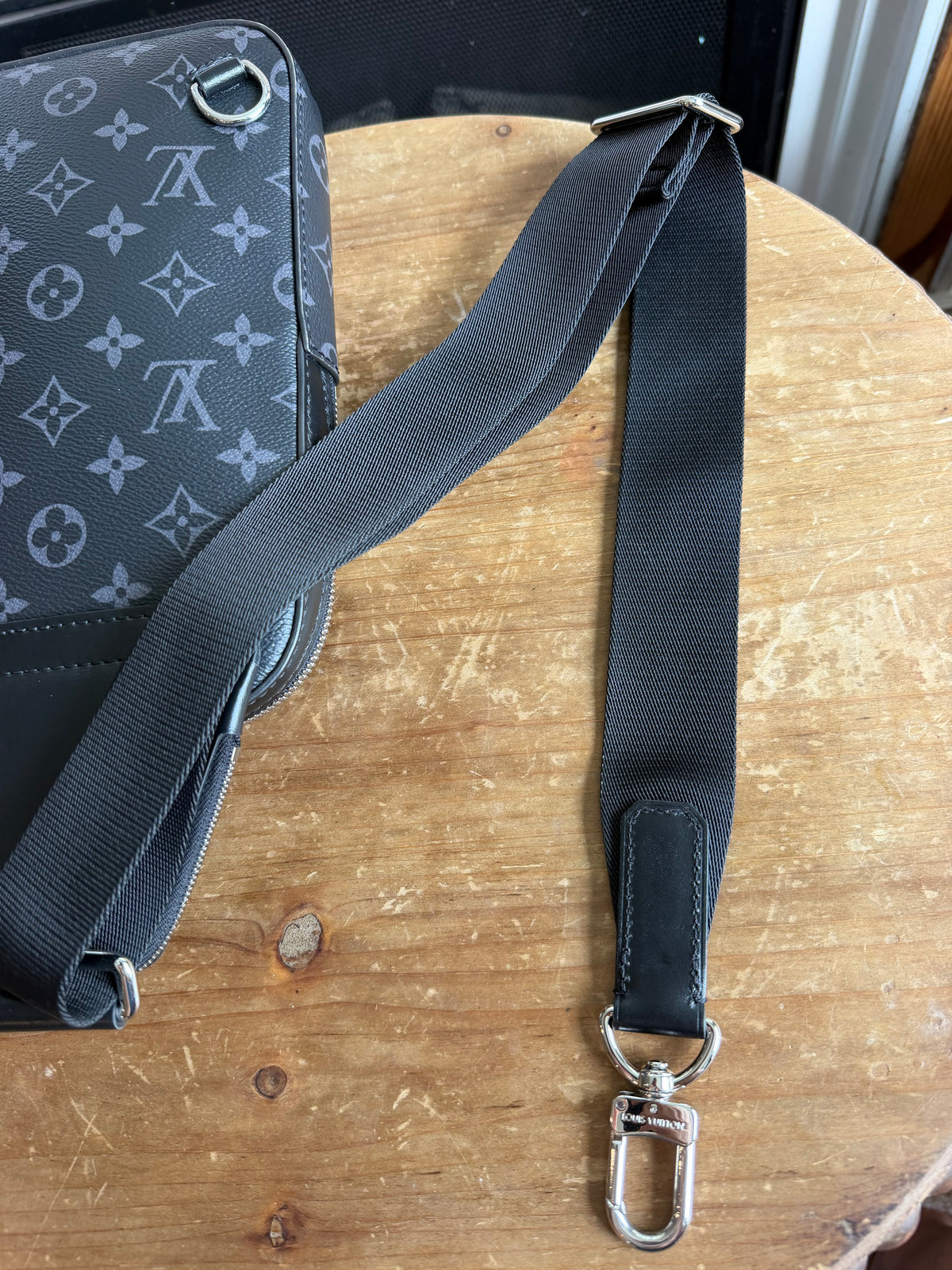 Avenue Sling PM in Eclipse