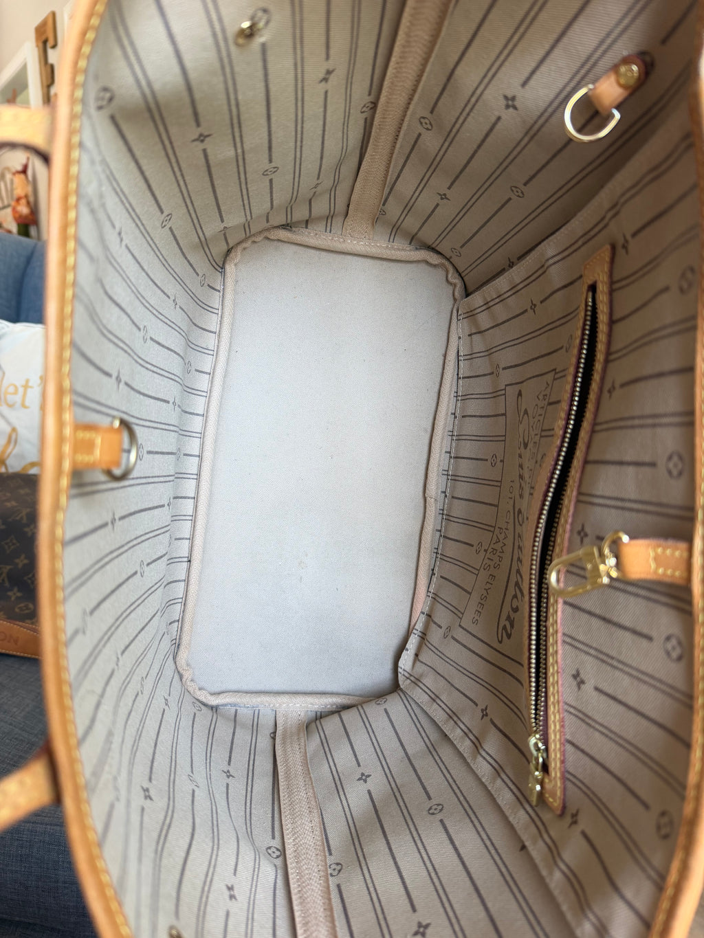 Neverfull MM in Monogram