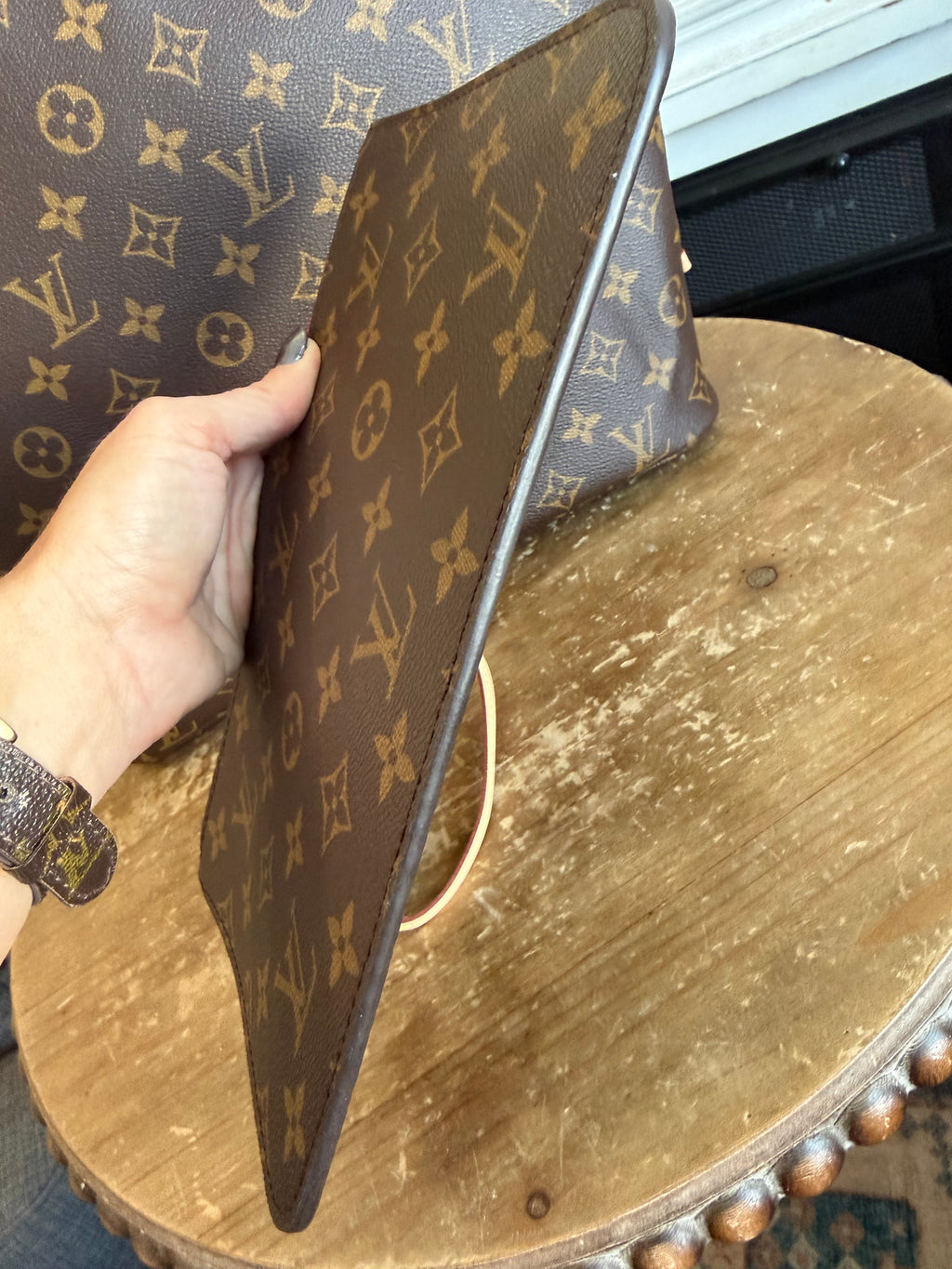 Neverfull MM with Pouch