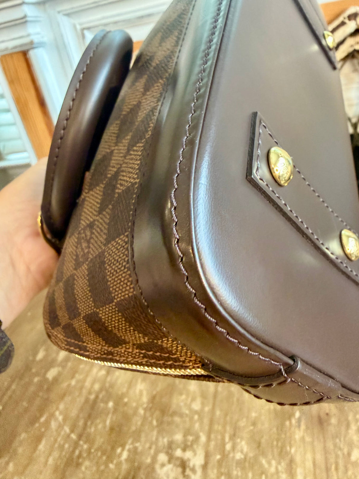Alma BB in Damier Ebene