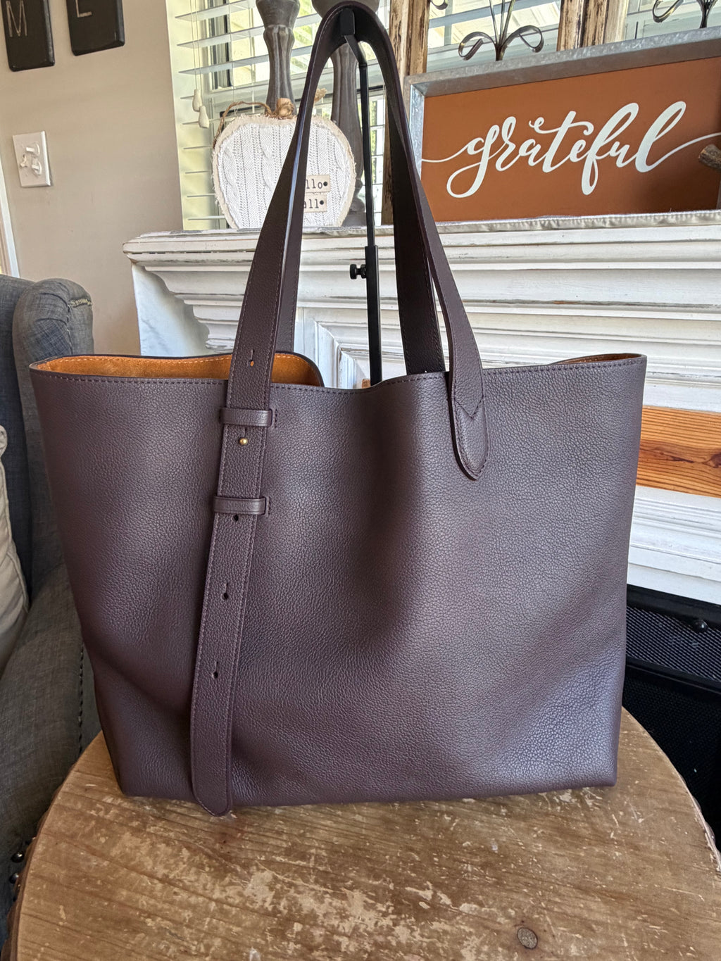 Low Key Cabas MM in Brown