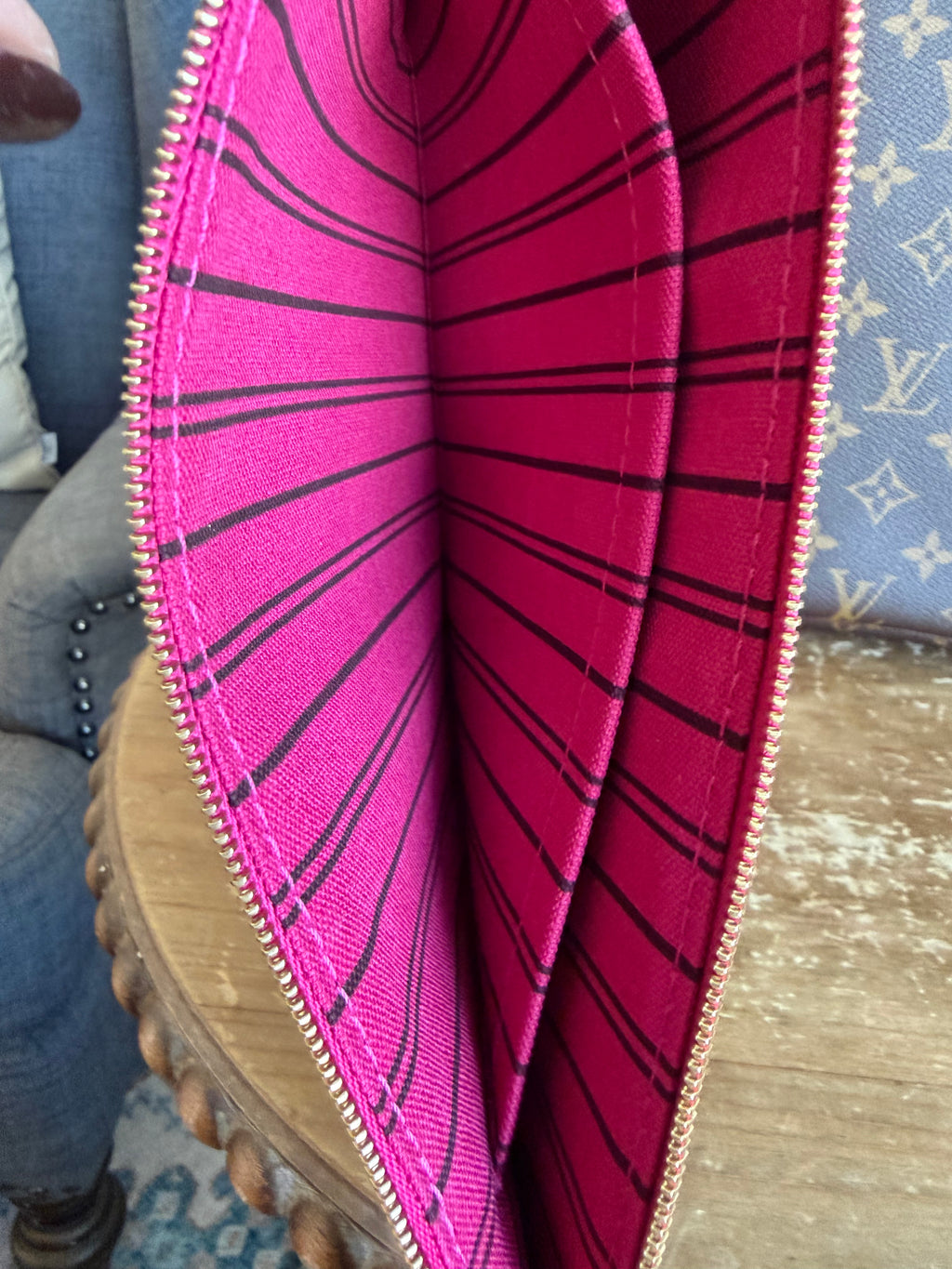 Neverfull MM with Pouch
