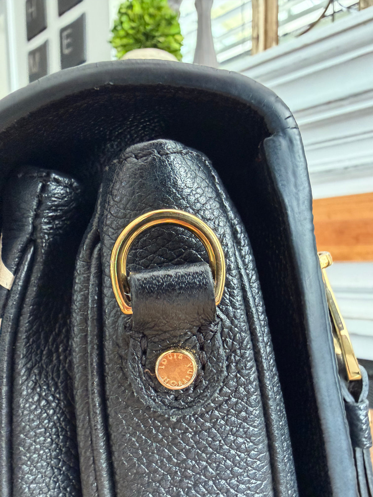 Pochette Métis Empreinte Giant Bicolor Monogram Black and Crème