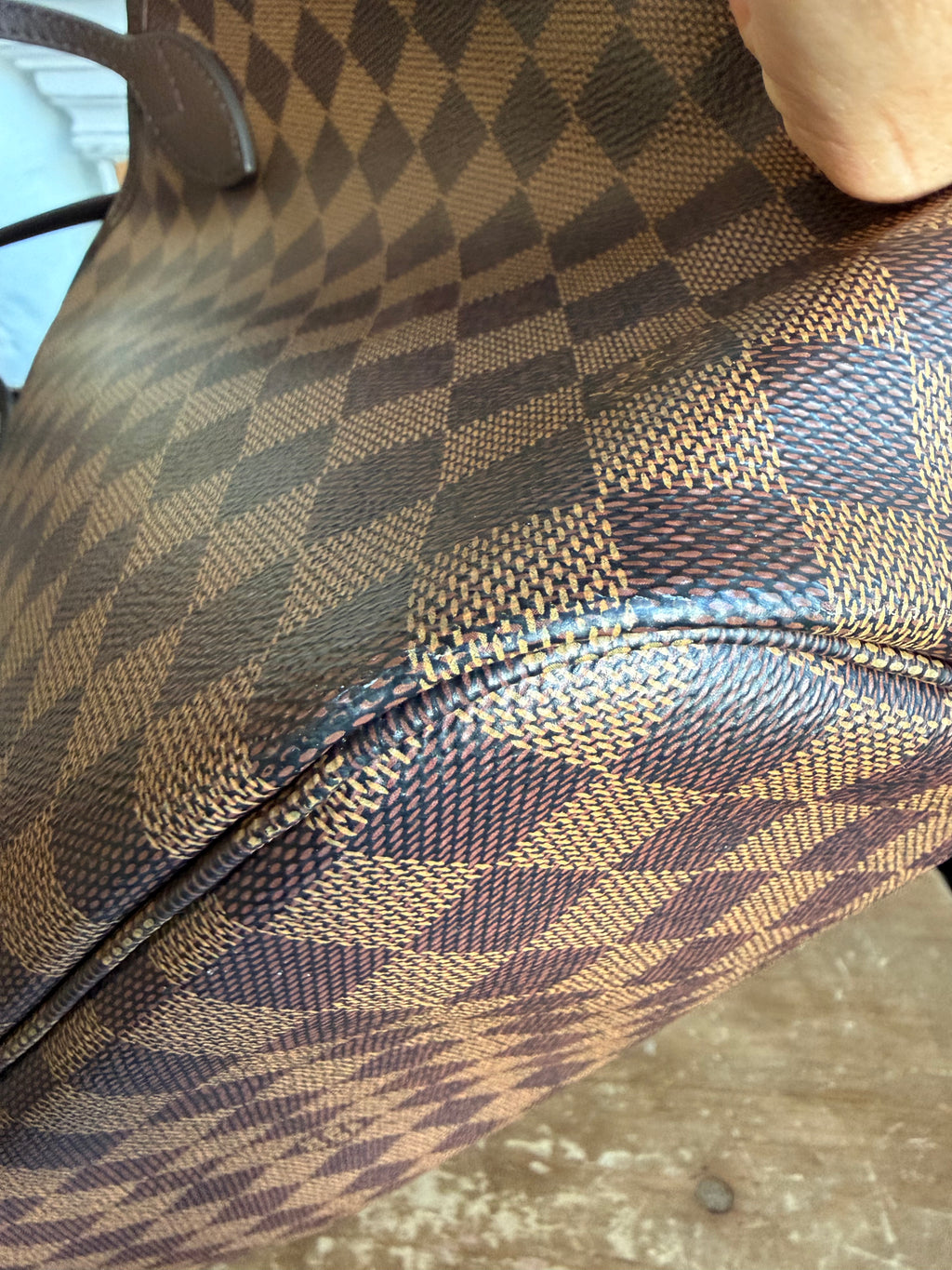 Neverfull MM with pouch in Damier Ebene