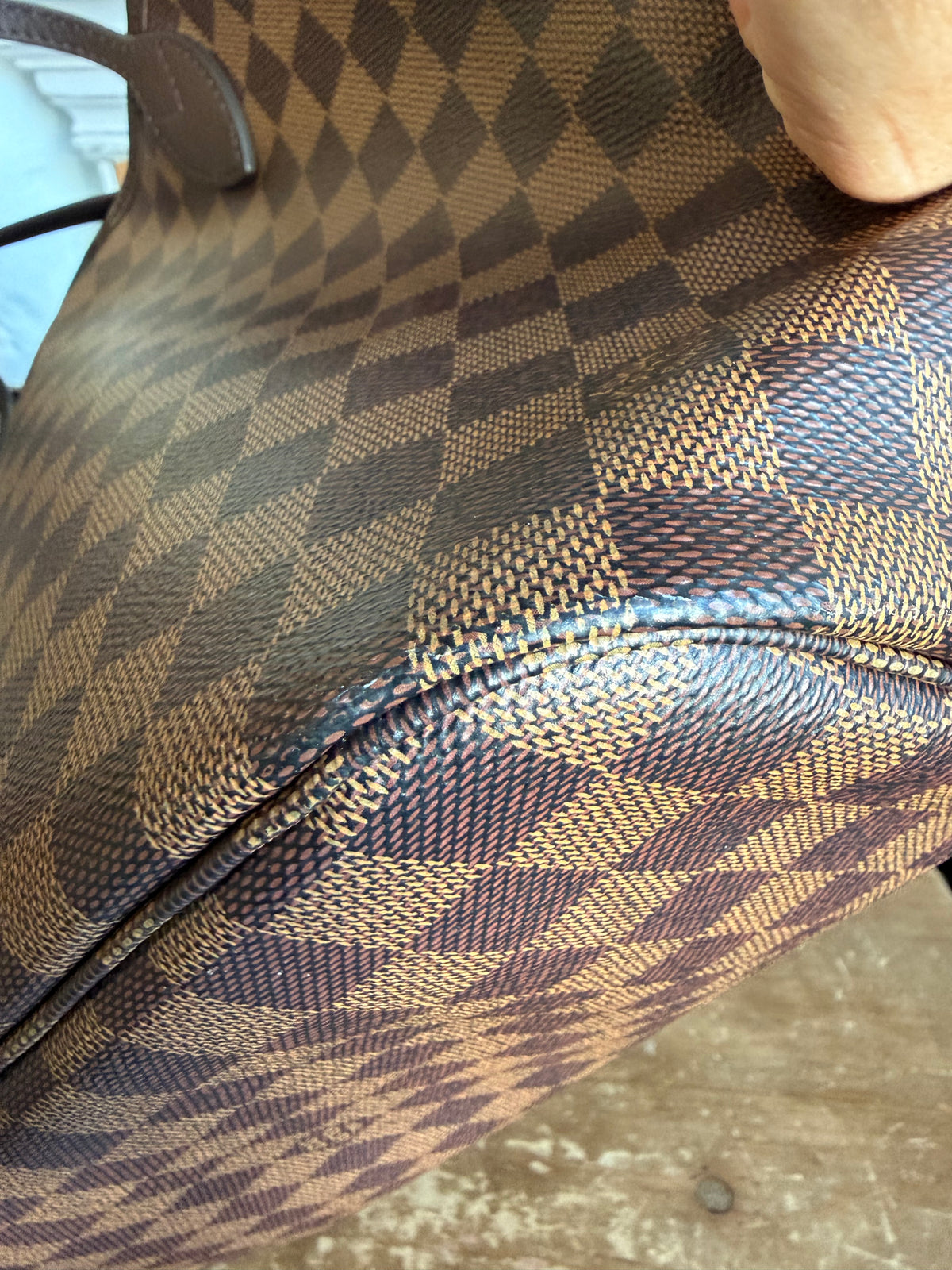 Neverfull MM with pouch in Damier Ebene