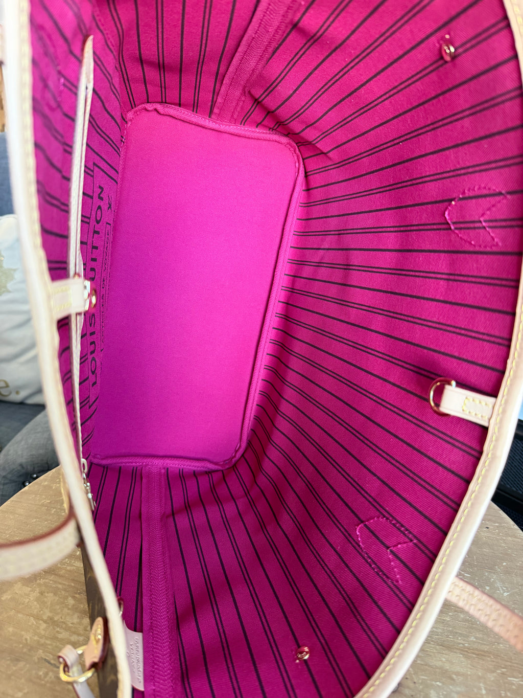 Neverfull MM with Pouch