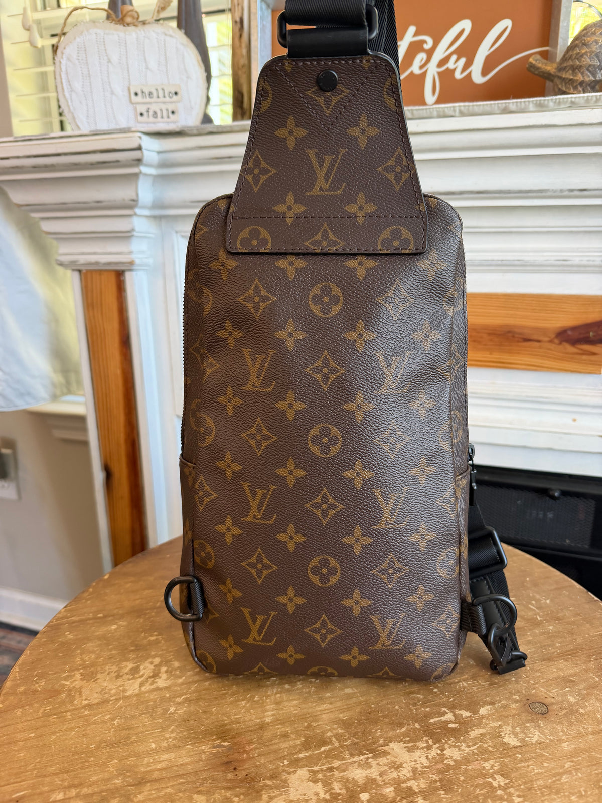Avenue Sling NM in Monogram Macassar
