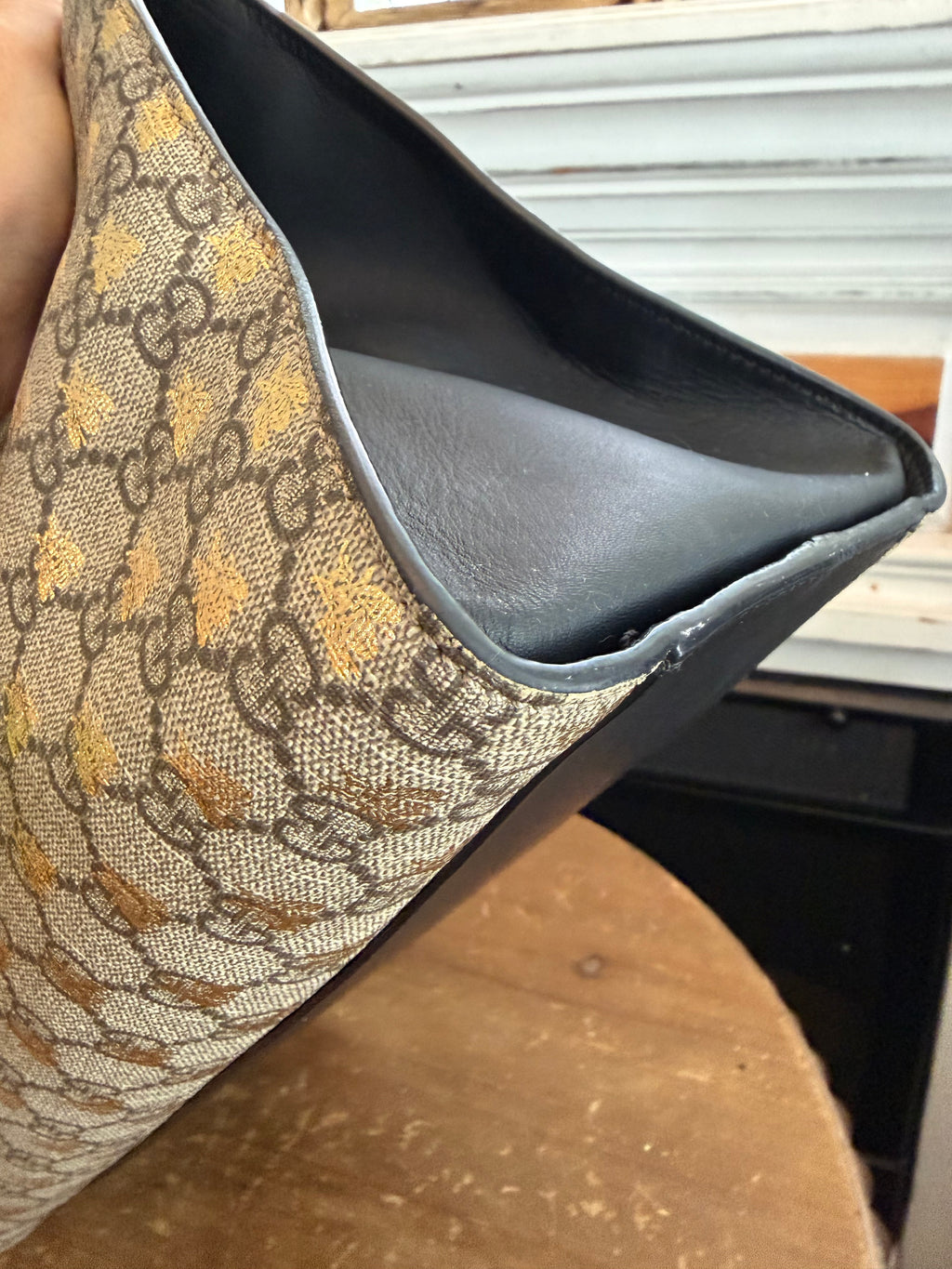 GG Supreme Bee Padlock Tote - Medium