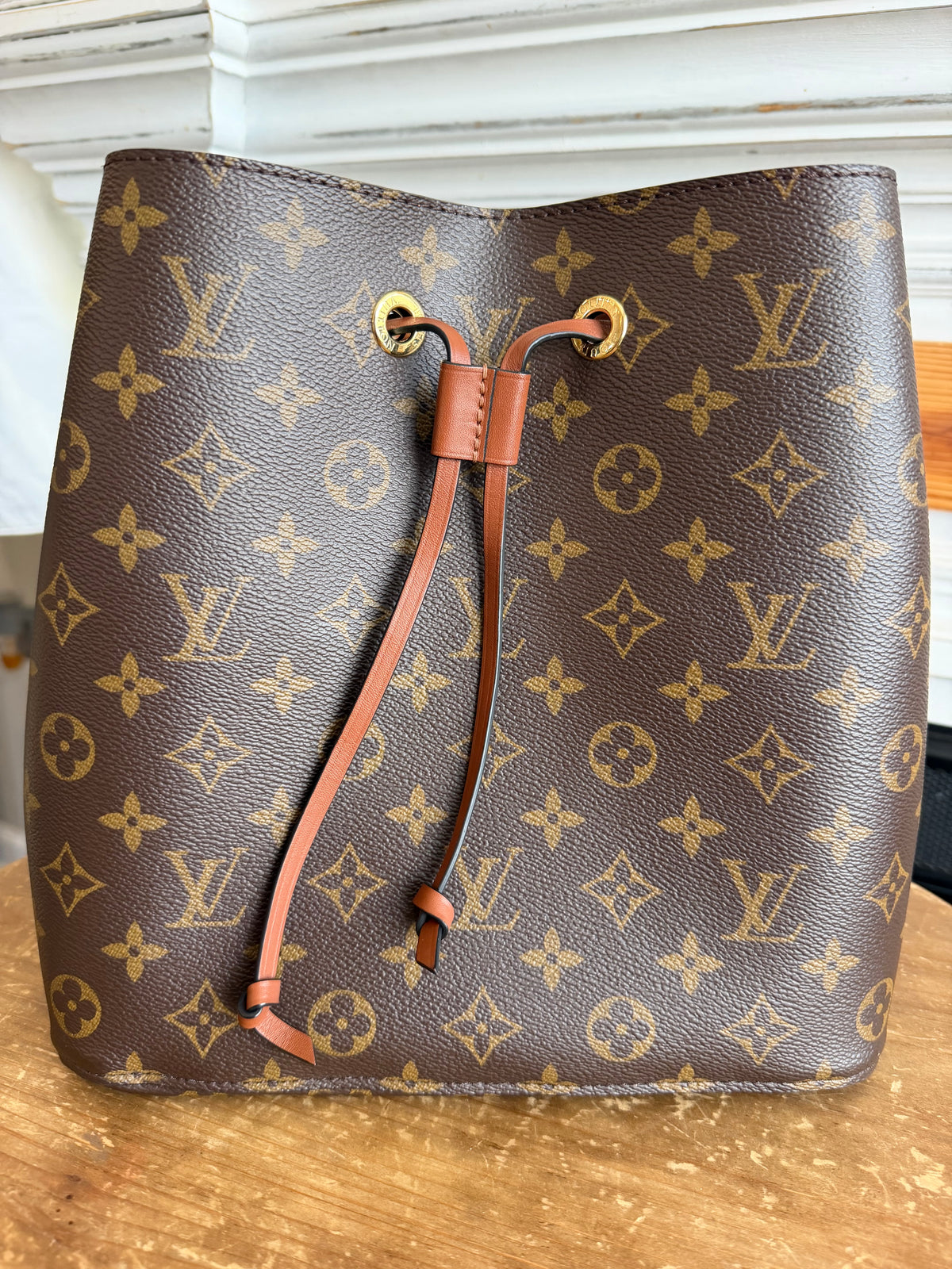 NéoNoé MM in Monogram and Cognac