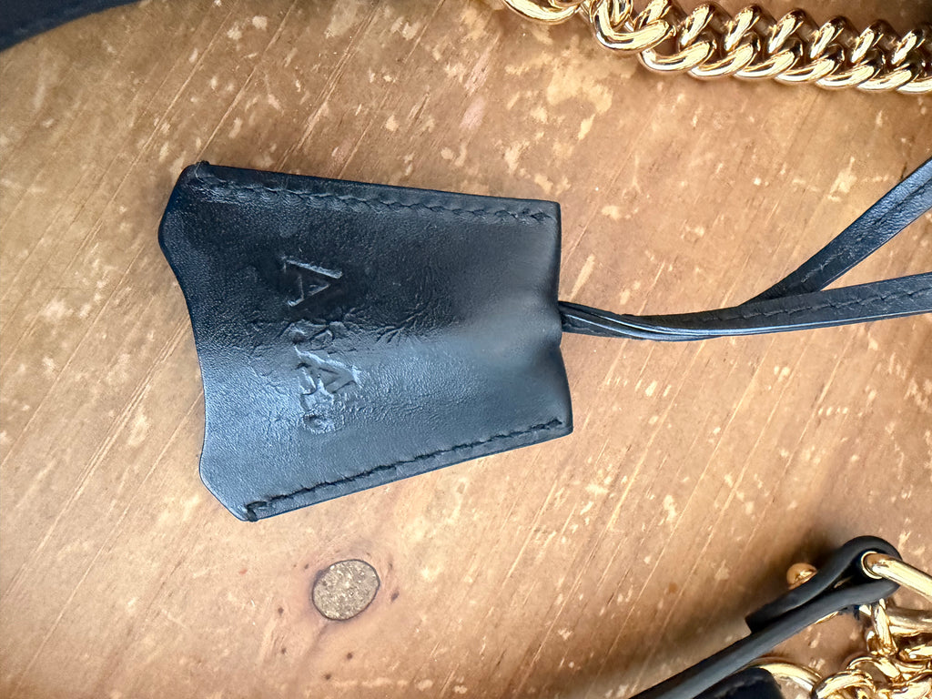 GG Supreme Bee Padlock Tote - Medium
