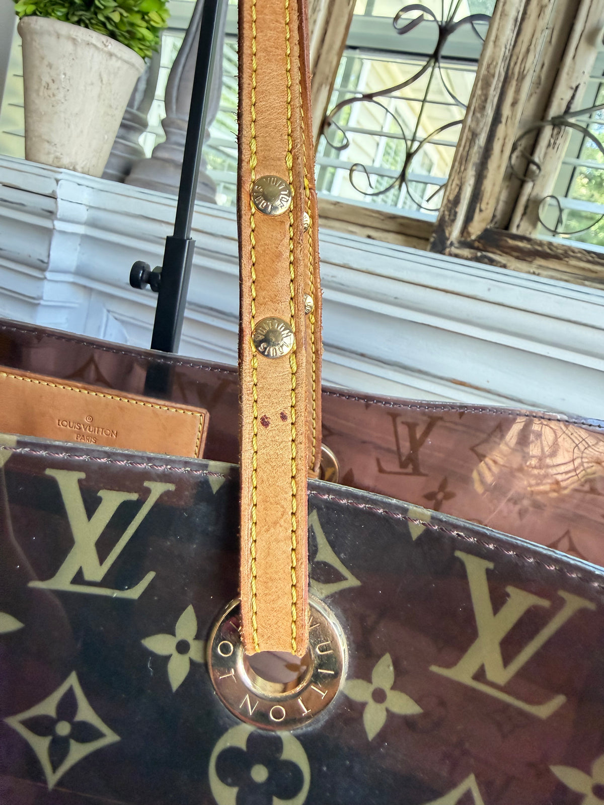 Ambre Sac Cabas Monogram Vinyl GM