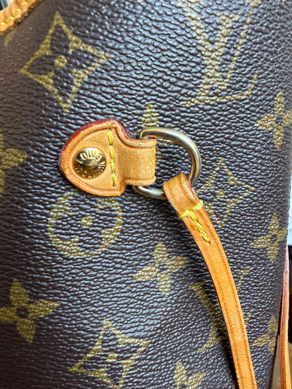 Neverfull MM in Monogram
