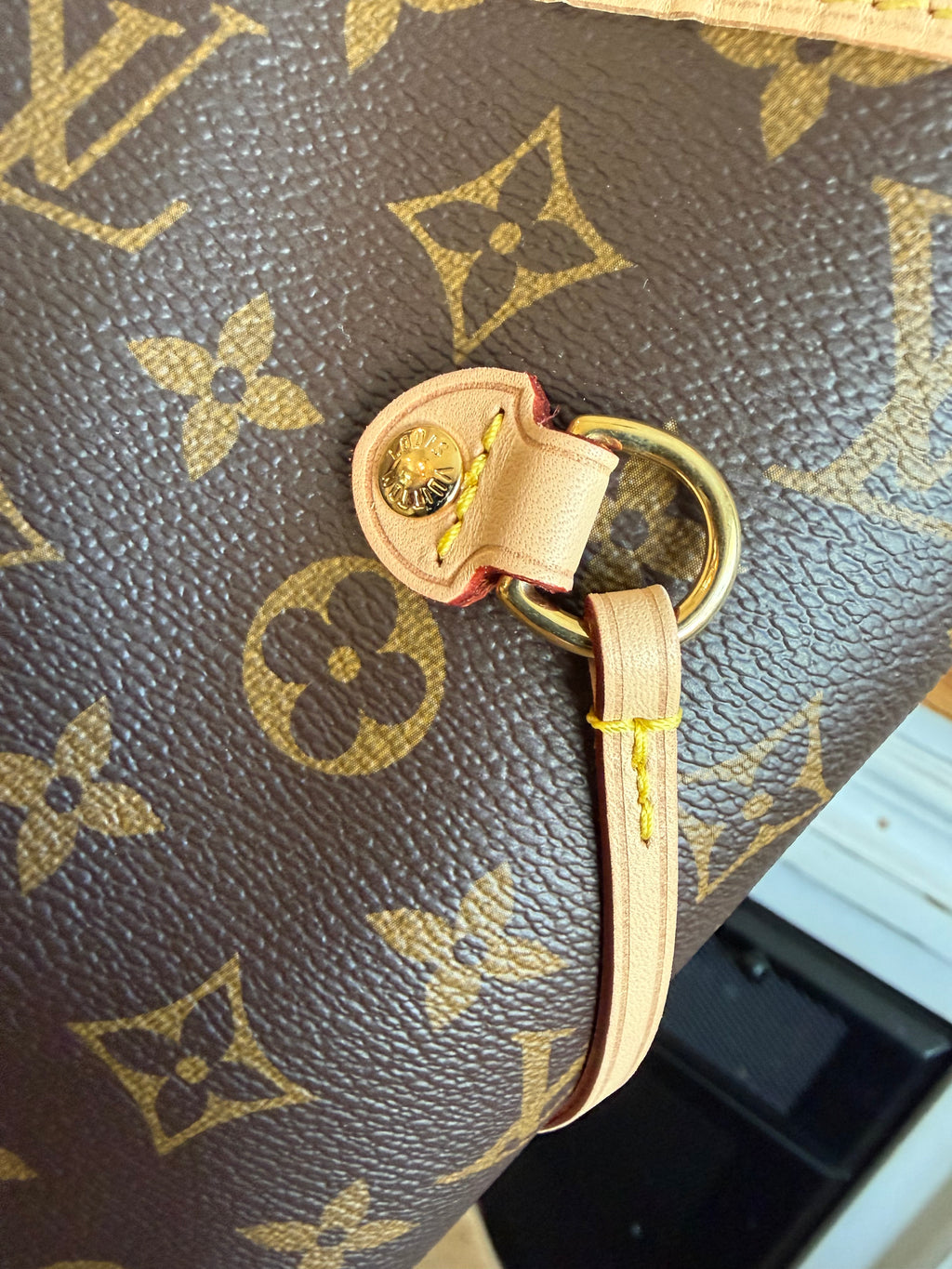 Neverfull MM with Pouch