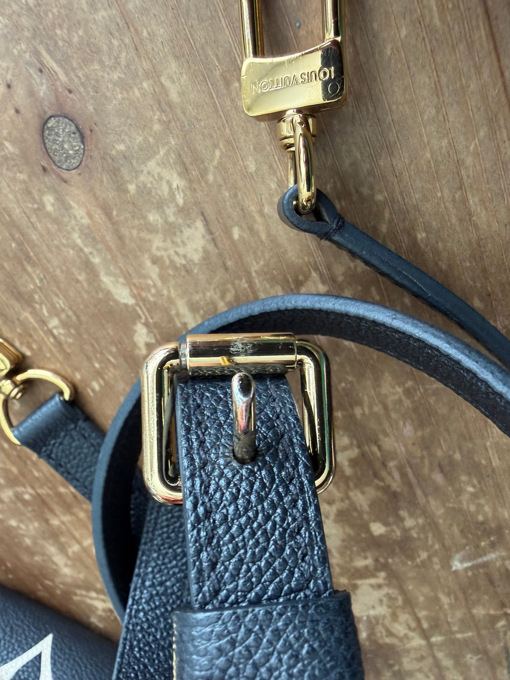 Pochette Métis Empreinte Giant Bicolor Monogram Black and Crème