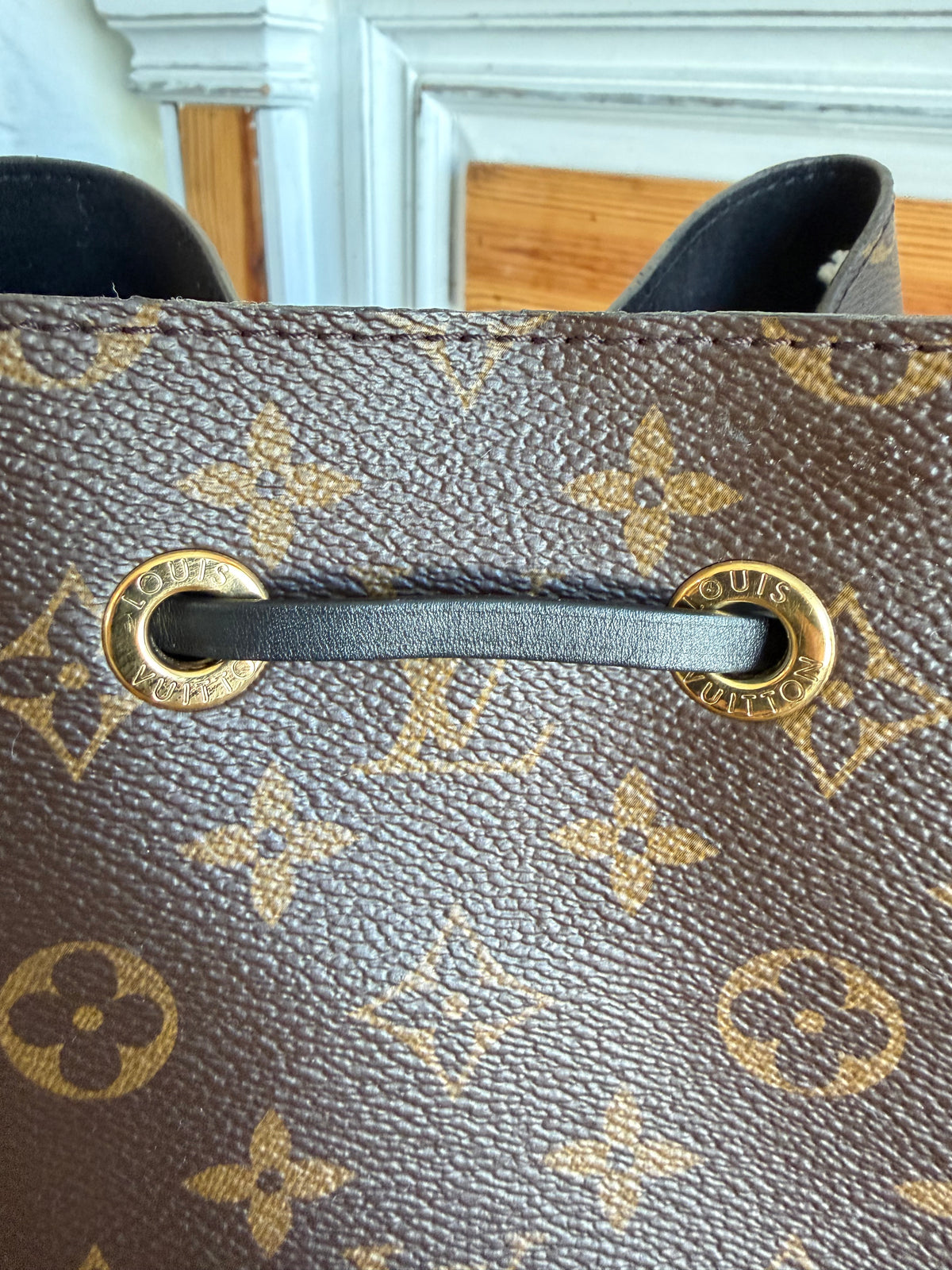 Néonoé MM in Monogram and Black