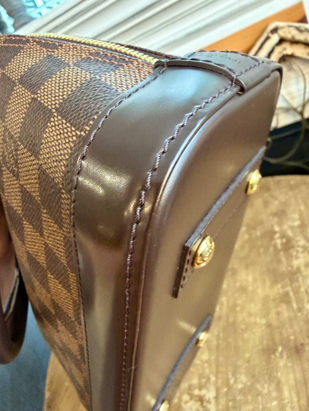 Alma BB in Damier Ebene